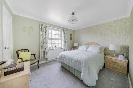 4 bedroom Detached house for sale in Lower Cross Road, Barnstaple, EX31