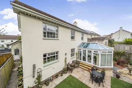 4 bedroom Detached house for sale in Lower Cross Road, Barnstaple, EX31