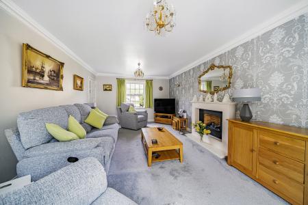 4 bedroom Detached house for sale in Lower Cross Road, Barnstaple, EX31