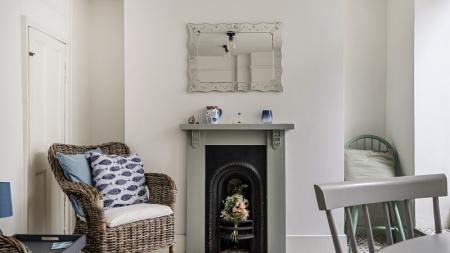 2 bedroom Terraced House for sale in New Street, Appledore, EX39