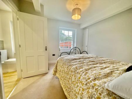 2 bedroom Mews house to let in Abbotsham Road, Bideford, EX39