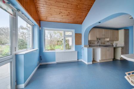 3 bedroom Detached bungalow for sale in Poundfield Close, Fremington, EX31