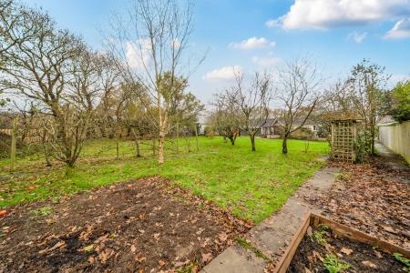 3 bedroom Detached bungalow for sale in Poundfield Close, Fremington, EX31