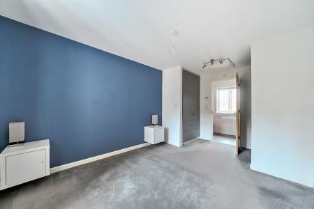 4 bedroom Detached house for sale in Boulderclay, Roundswell, Barnstaple, EX31