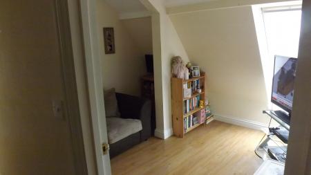 1 bedroom Flat to let in Maiden Street, Barnstaple, EX31