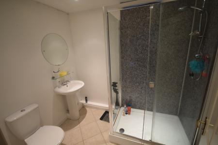 3 bedroom Flat to let in South Street, Torrington, EX38