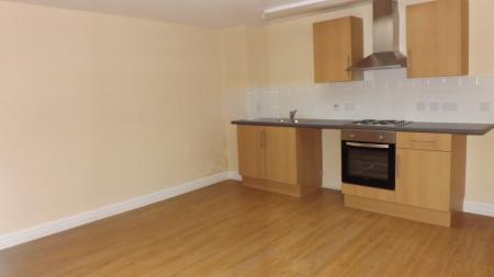 2 bedroom Flat to let in Maiden Street, Barnstaple, EX31