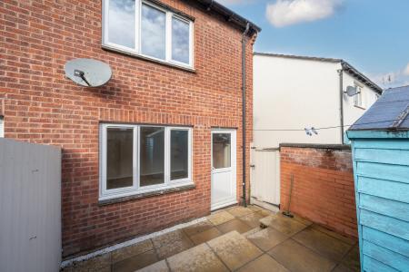 2 bedroom Terraced House for sale in Long Meadow Drive, Barnstaple, EX32
