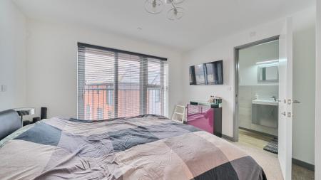 2 bedroom Flat for sale in Taw Wharf, Barnstaple, EX31