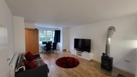 1 bedroom House share to let in New Road, South Molton, EX36