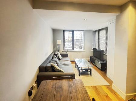 1 bedroom Flat for sale in 15-16 London Street, Town Centre, Basingstoke, RG21