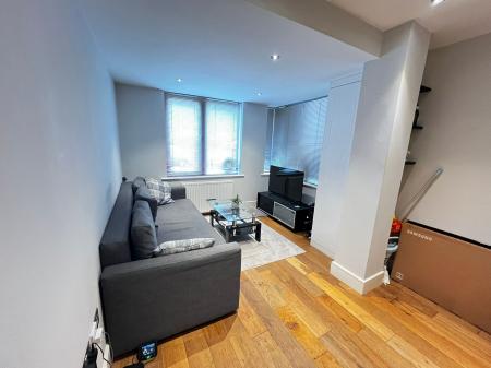 1 bedroom Flat for sale in 15-16 London Street, Town Centre, Basingstoke, RG21