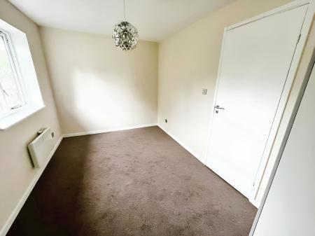 2 bedroom Terraced House for sale in Malham Gardens, Hatch Warren, Basingstoke, RG22