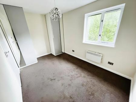 2 bedroom Terraced House for sale in Malham Gardens, Hatch Warren, Basingstoke, RG22