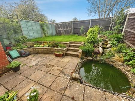 3 bedroom Terraced House for sale in Rossini Close, Brighton Hill, Basingstoke, RG22