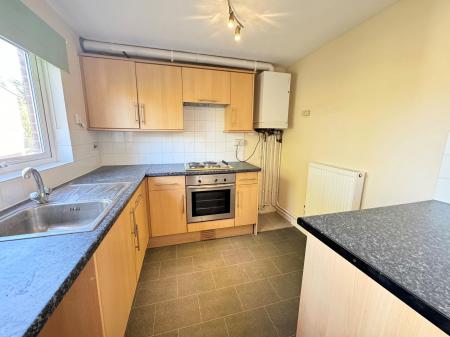 1 bedroom Ground floor maisonette for sale in Stravinsky Road, Old Hatch Warren, Basingstoke, RG22