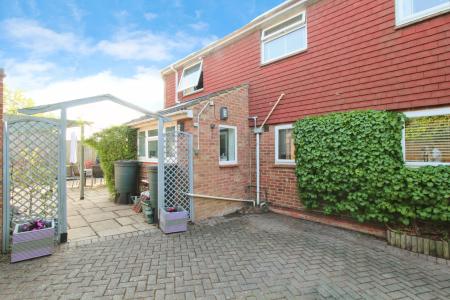 5 bedroom Detached house for sale in Vyne Road, Sherborne St John, Basingstoke, RG24