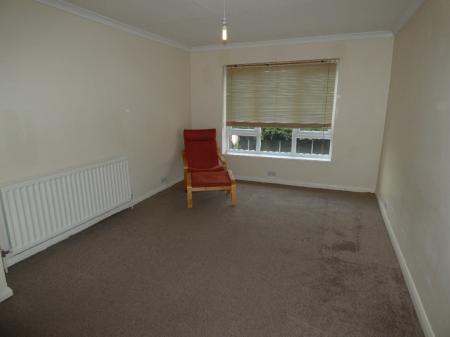 2 bedroom Flat to let in Buckland Parade, Basingstoke, RG22