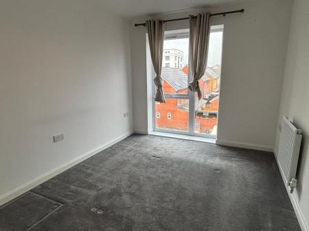 2 bedroom Flat to let in Strong Drive, Town Centre, Basingstoke, RG21