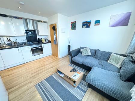 1 bedroom Flat to let in Wella House, Brighton Hill, Basingstoke, RG22