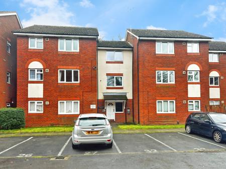 0 bedroom Studio flat to let in Flaxfield Court, Basingstoke, RG21