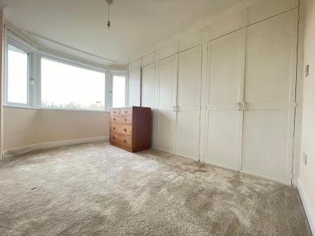 3 bedroom Semi-detached house to let in Winchester Road, Town Centre, Basingstoke, RG21