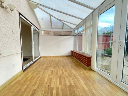 3 bedroom Semi-detached house to let in Winchester Road, Town Centre, Basingstoke, RG21