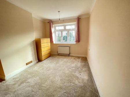 3 bedroom Semi-detached house to let in Winchester Road, Town Centre, Basingstoke, RG21