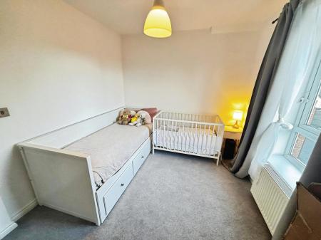 2 bedroom Flat for sale in Timberlake Road, Town Center, Basingstoke, RG21