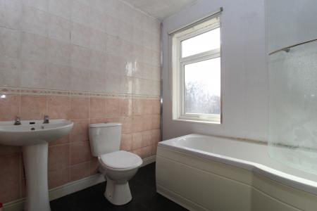2 bedroom Terraced House for sale in Brazil Street, Hull, HU9