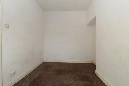 2 bedroom Terraced House for sale in Brazil Street, Hull, HU9