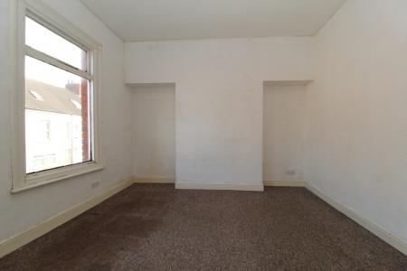 2 bedroom Terraced House for sale in Brazil Street, Hull, HU9