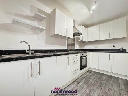 3 bedroom Town house for sale in Halecroft Park, Kingswood, Hull, HU7
