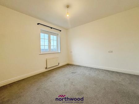 3 bedroom Town house for sale in Halecroft Park, Kingswood, Hull, HU7