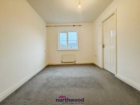 3 bedroom Town house for sale in Halecroft Park, Kingswood, Hull, HU7