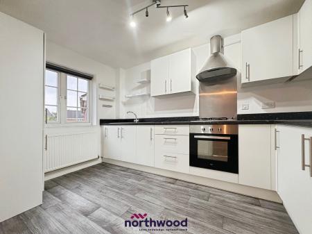 3 bedroom Town house for sale in Halecroft Park, Kingswood, Hull, HU7