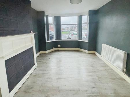 3 bedroom Terraced House for sale in Southcoates Lane, Hull, HU9