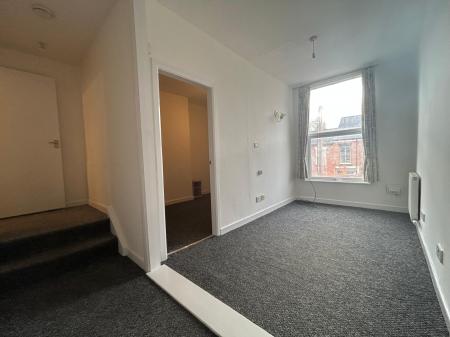 1 bedroom Flat to let in Coltman Street, Hull, HU3