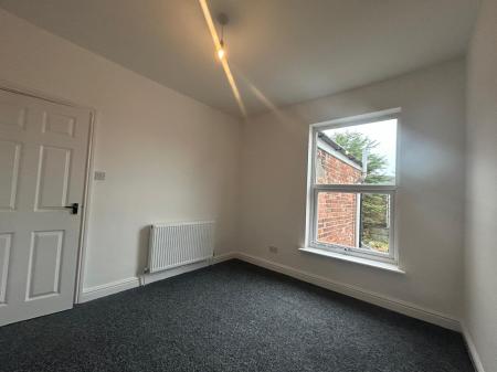 3 bedroom Terraced House to let in Newbridge Road, Hull, HU9