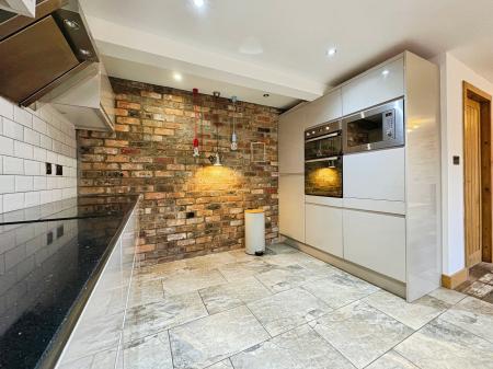 2 bedroom Character Property to let in The Green, Driffield, YO25