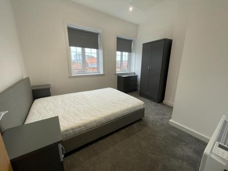 1 bedroom Flat to let in 33 Lowgate, City centre, Hull, HU1