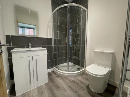 1 bedroom Flat to let in 33 Lowgate, City centre, Hull, HU1