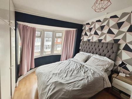 3 bedroom Semi-detached house for sale in Westfield Road, Hull, HU4