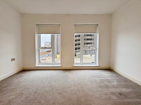 3 bedroom Town house to let in Queen Street, City centre, Hull, HU1