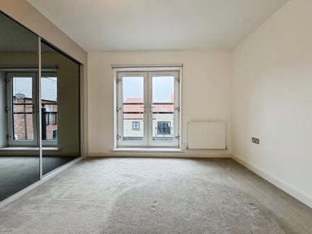 3 bedroom Town house to let in Queen Street, City centre, Hull, HU1