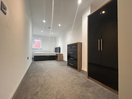 1 bedroom Flat to let in George Street, City centre, Hull, HU1