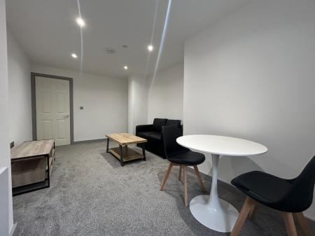 1 bedroom Flat to let in George Street, City centre, Hull, HU1