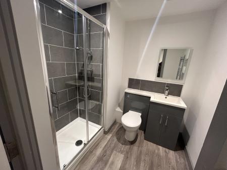 1 bedroom Flat to let in George Street, City centre, Hull, HU1