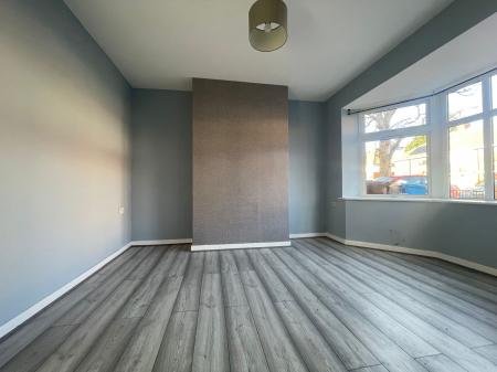 2 bedroom Terraced House to let in 21st Avenue, Hull, HU6
