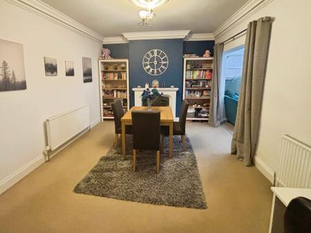 3 bedroom Terraced House for sale in Etherington Road, Hull, HU6